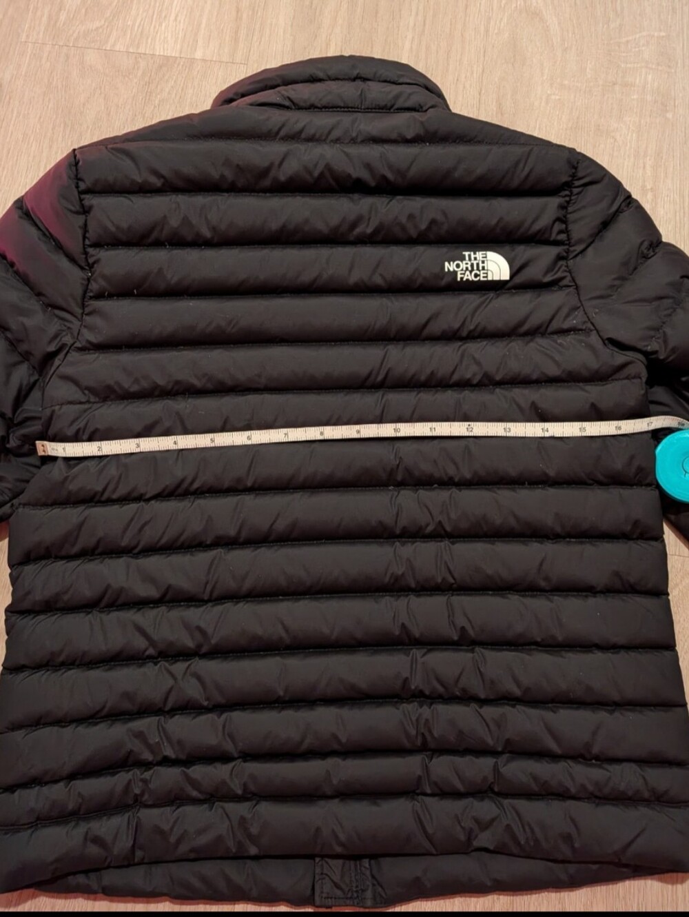The North Face Black Quilted 700 Down Jacket - Picture 7 of 9
